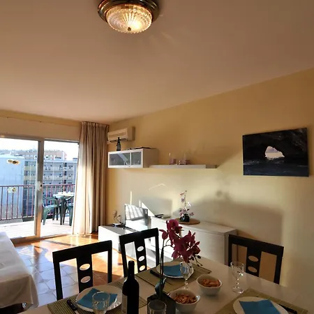Rnet - Casablanca Apartament *